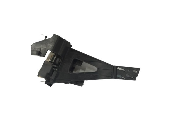 2002-2011 FORD FUSİON SOL ARKA KAPI KİLİT BRAKETİ